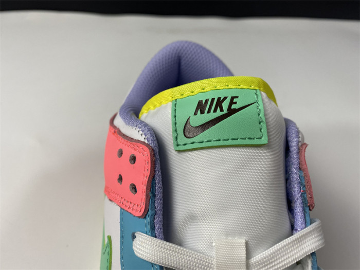 nike dunk low se easter candy (w) dd1872-100