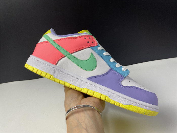 nike dunk low se easter candy (w) dd1872-100