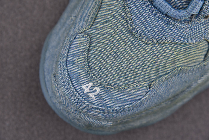 balen triple s 536737 w2den4 0000