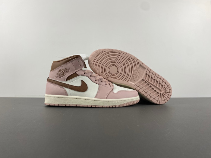 Air Jordan 1 Mid Pink Oxford Brown BQ6472-620