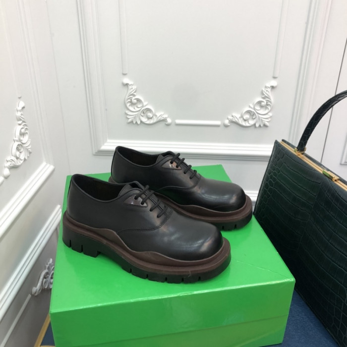 botteg*Ve*ne*ta tire