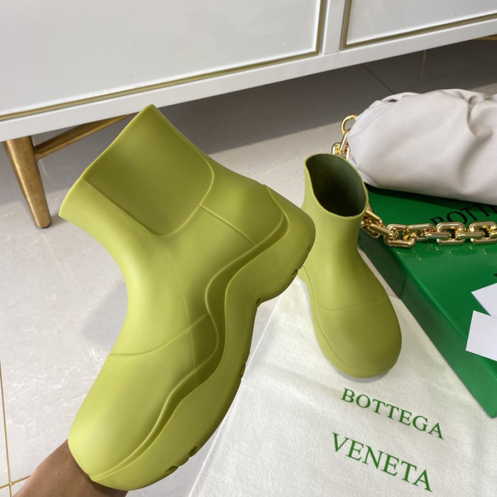 botteg*Ve*ne*ta puddle ankle boot