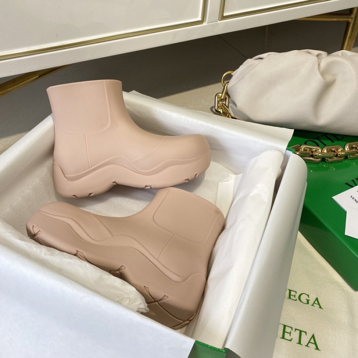 botteg*Ve*ne*ta puddle ankle boot