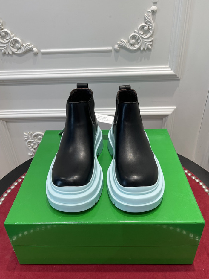 botteg*Ve*ne*ta tire