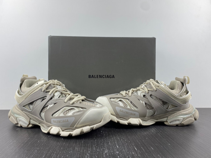 balen track trainer 3.0 cream gray