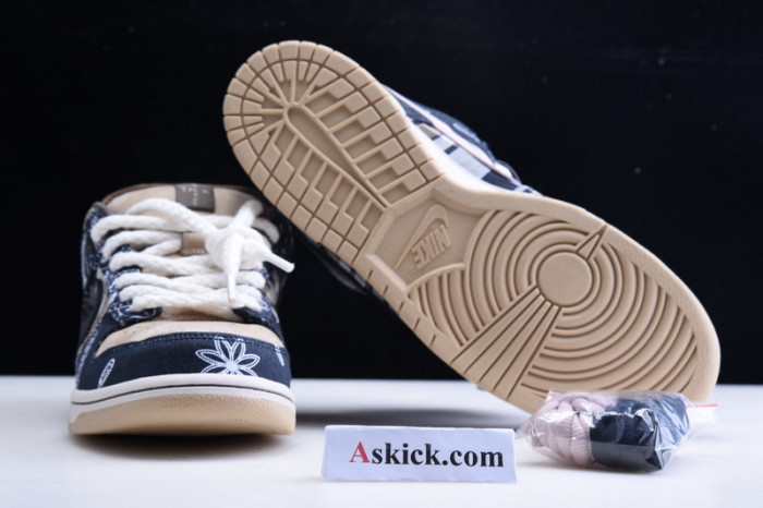 nike sb dunk low travis scott ct5053-001