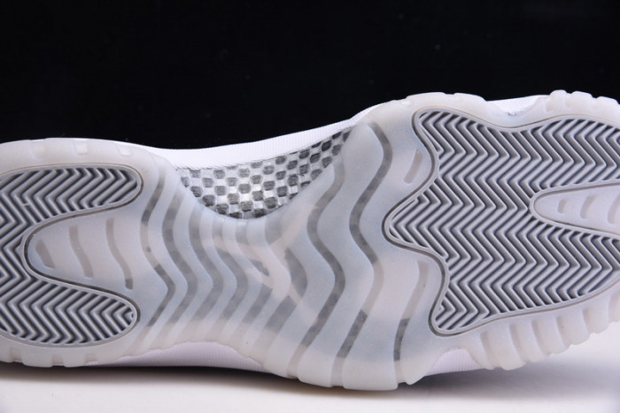 air jordan 11 black clear metallic silver ct8012-011