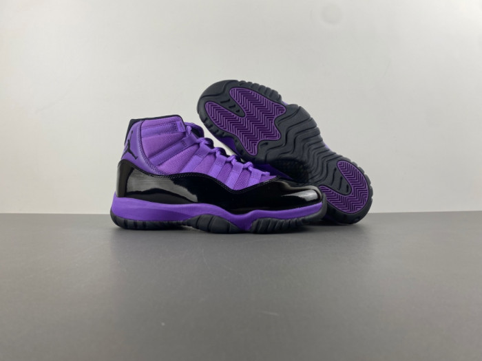 Air Jordan 11 purple CT8012-501