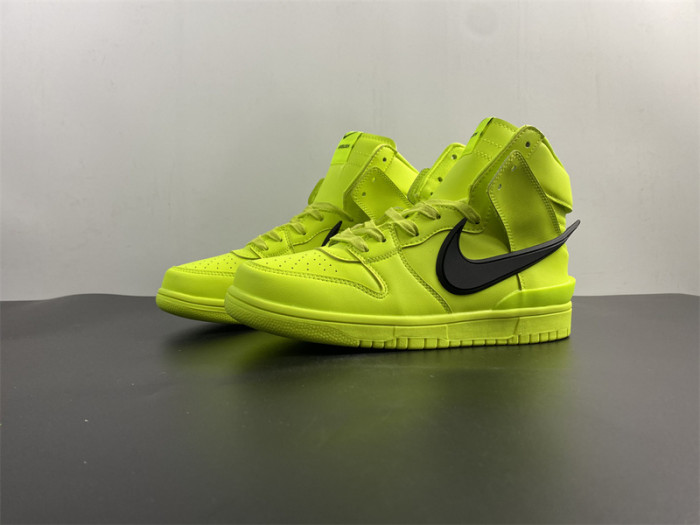 nike dunk high ambush flash lime cu7544-300