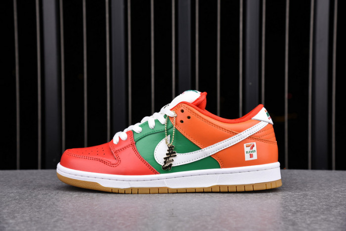 nike sb dunk low 7 eleven cz5130-600