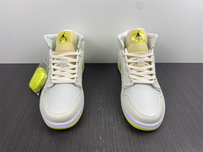 air jordan 1 mid se voltage yellow (w) db2822-107