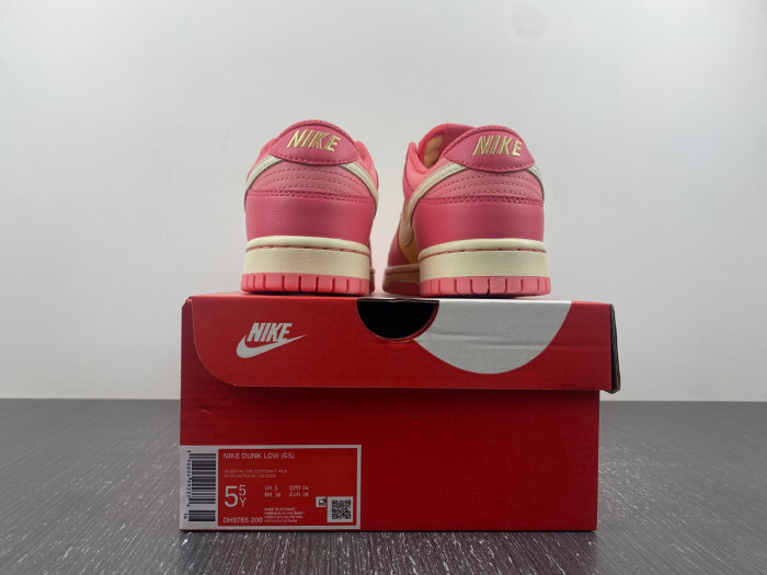 nike dunk low strawberry peach cream dh9765-200