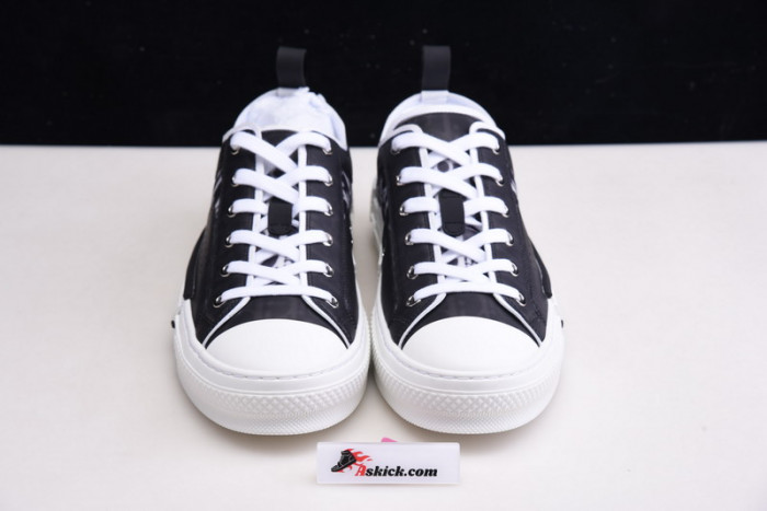 b23 oblique sneaker