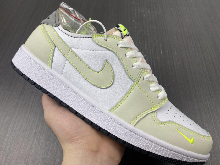 air jordan 1 retro low white ghost green black dm7837-103