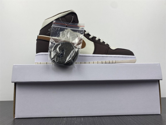 air jordan 1 mid brown fleece do6699-200