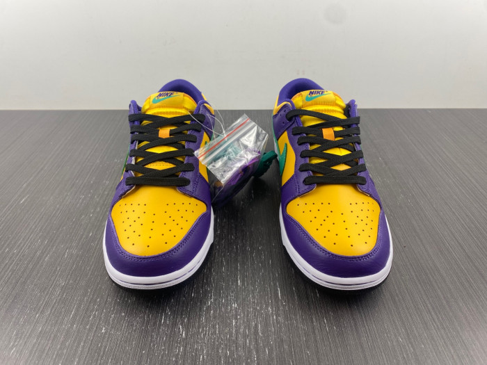 nike dunk low lx lisa leslie do9581-500