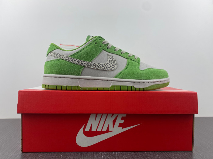 nike dunk low as safari chlorophyll dr0156-300