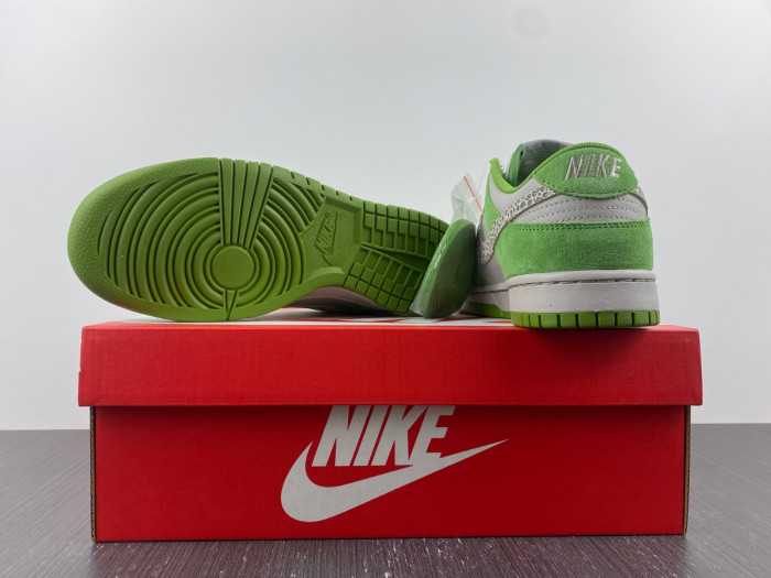 nike dunk low as safari chlorophyll dr0156-300