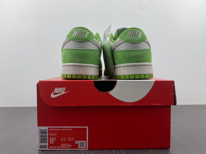 nike dunk low as safari chlorophyll dr0156-300