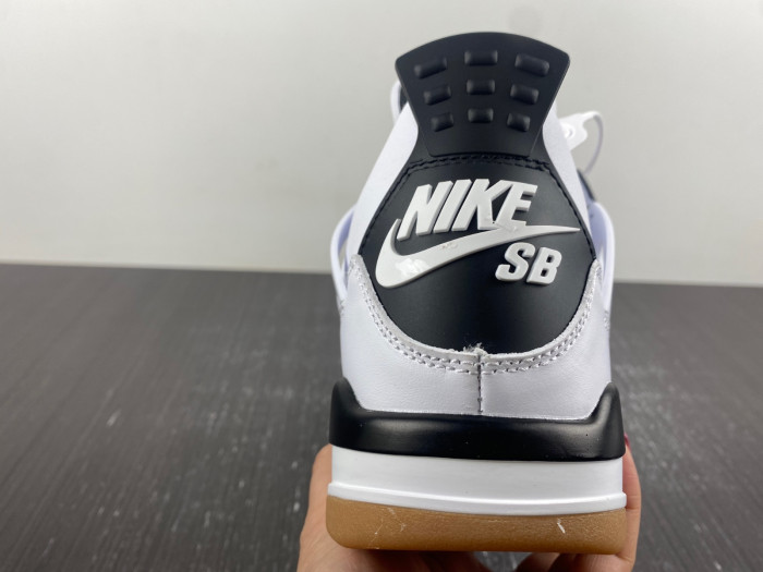 Air Jordan 4 Retro white grey black