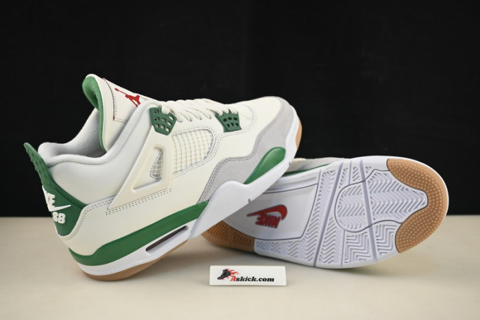 air jordan 4 retro sb pine green dr5415-103