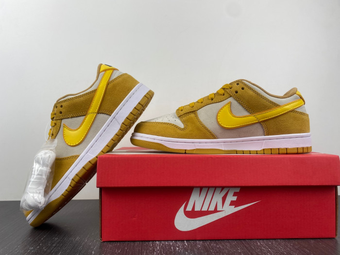 nike dunk low celestial gold suede dv7411-200