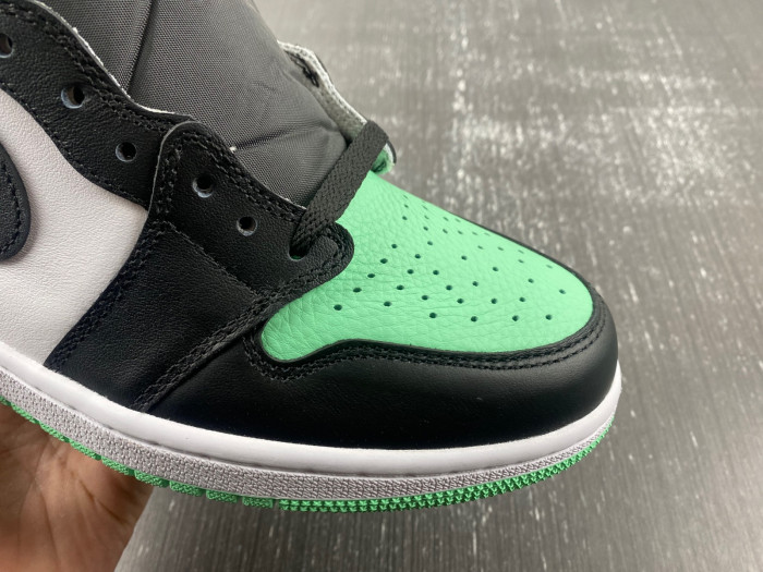 air jordan 1 "green glow" dz5485-130