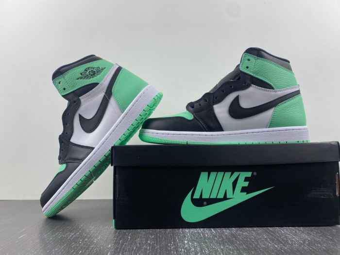 air jordan 1 "green glow" dz5485-130