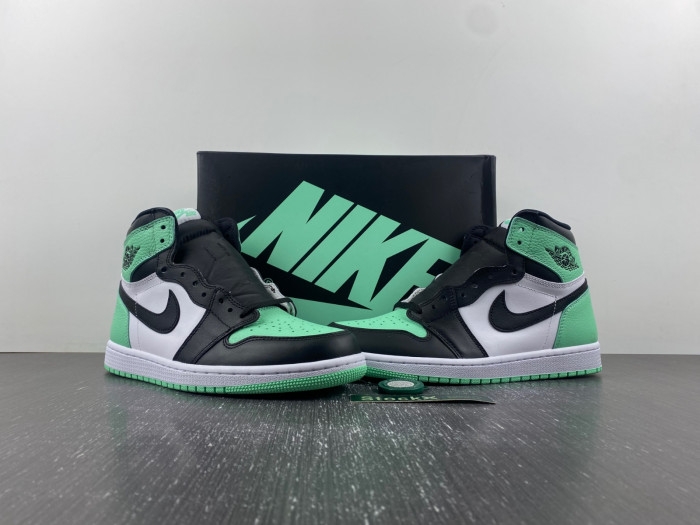 air jordan 1 "green glow" dz5485-130