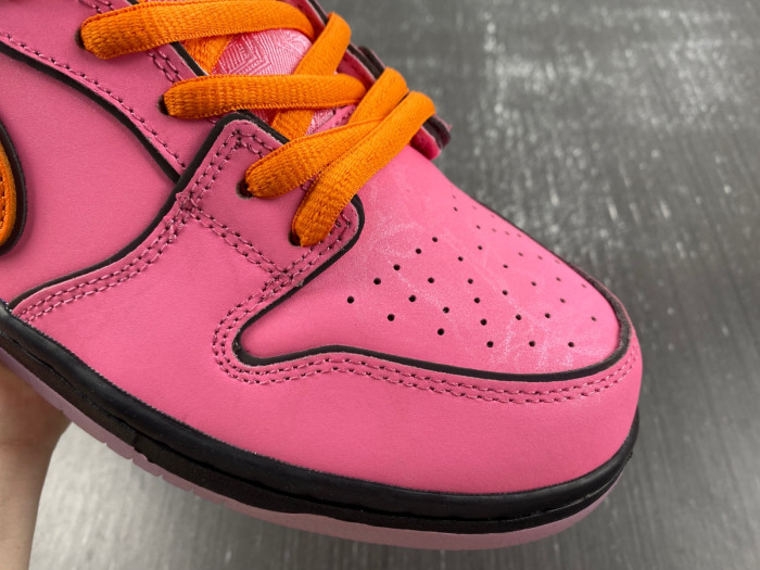 the powerpuff girls x nike sb dunk low “blossom” fd2631-600