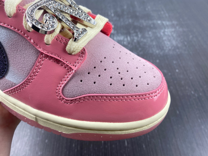 nike dunk low lx barbie (women