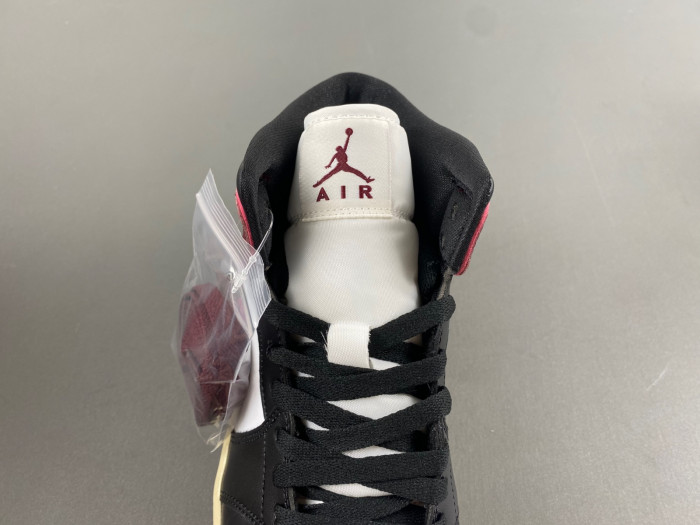 air jordan 1 mid wmns “bordeaux” fq7818-101