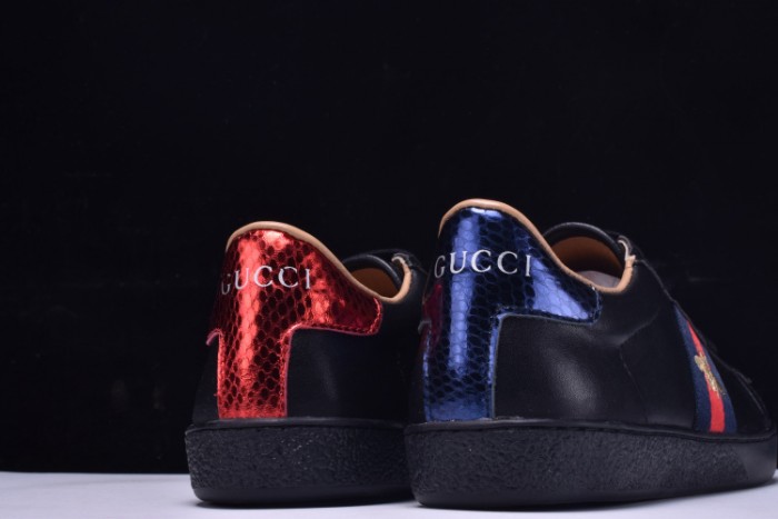 gu ace embroidered low-top sneaker black with bee mens 431942-a38g0