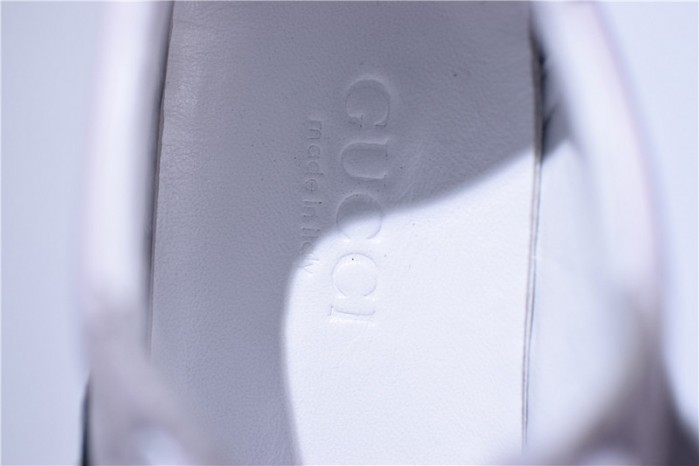 gu ace embroidered low-top sneaker white with bee