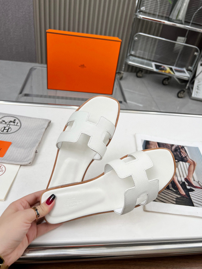 Hermes Sandals