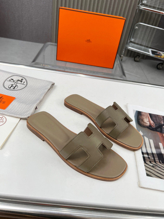 Hermes Sandals