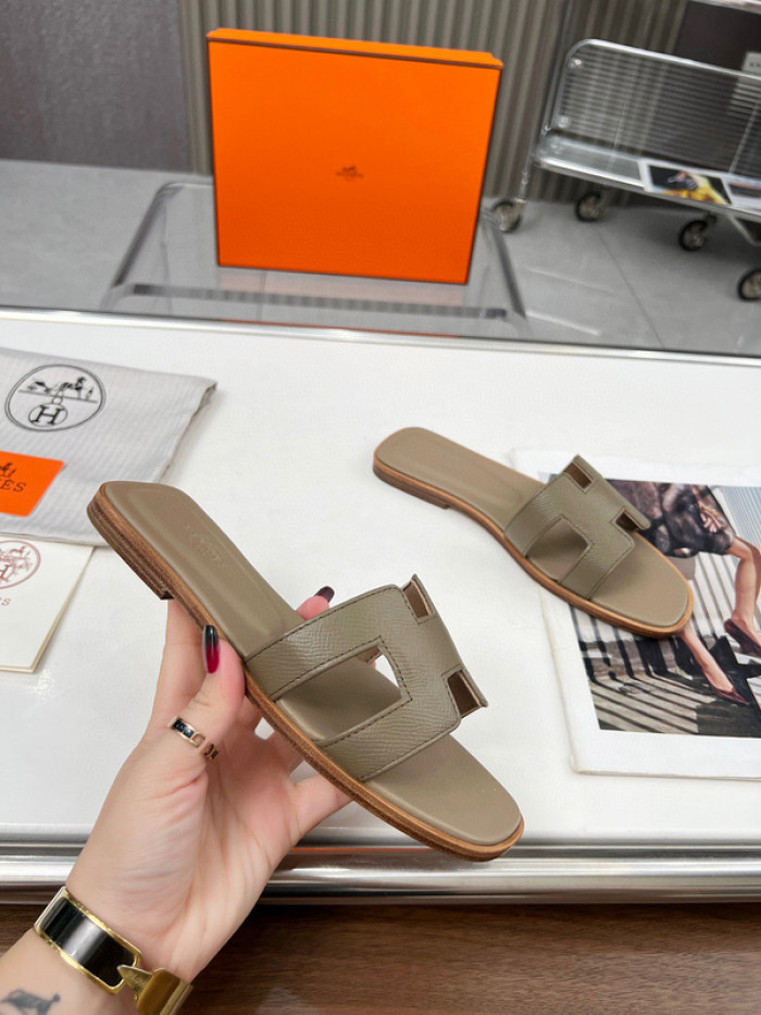 Hermes Sandals