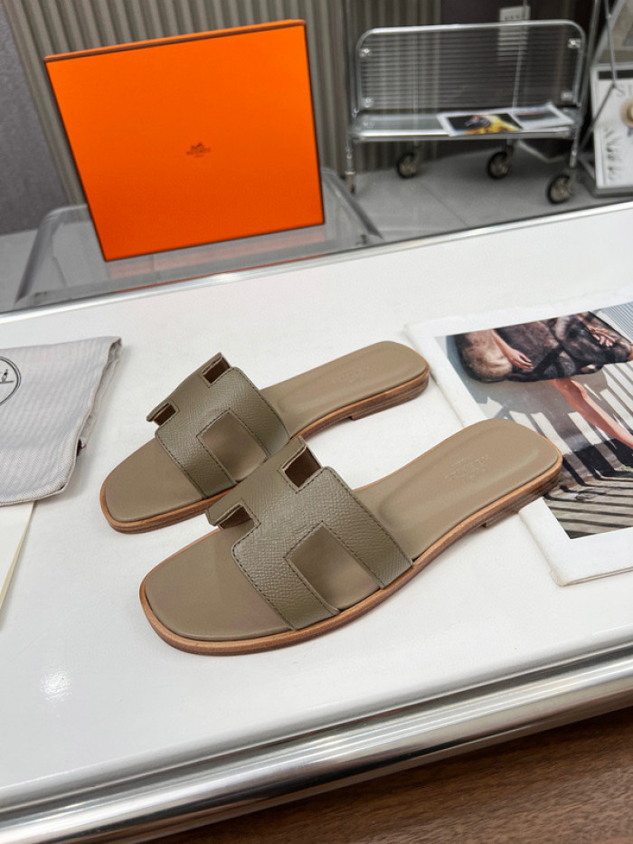 Hermes Sandals