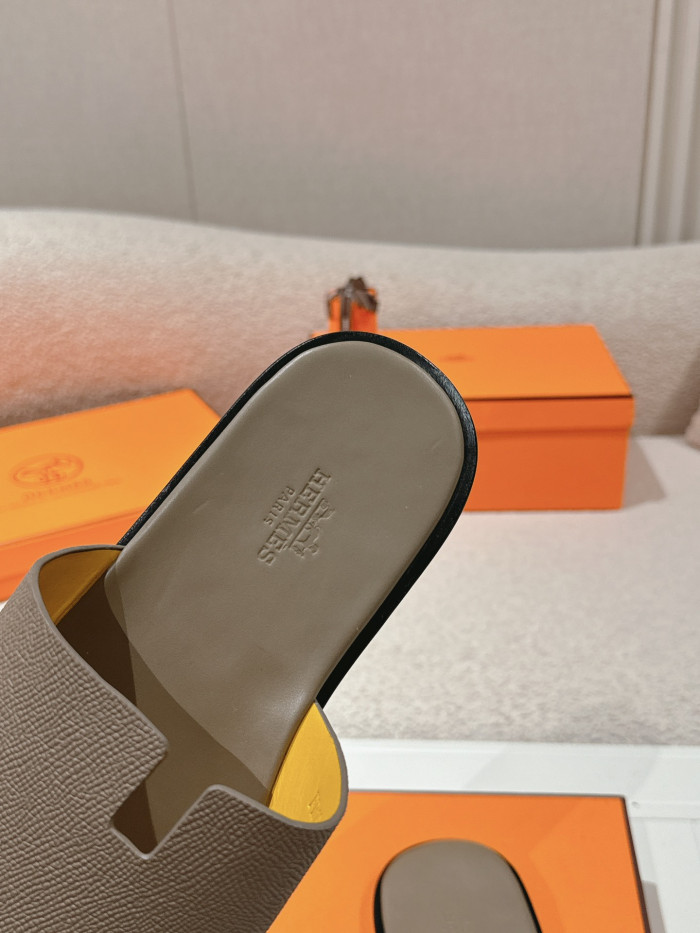 Hermes Sandals