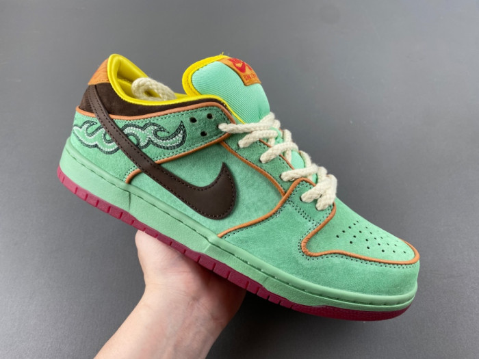 Nike SB Dunk Low Rodeo Tourmaline HF3058-300