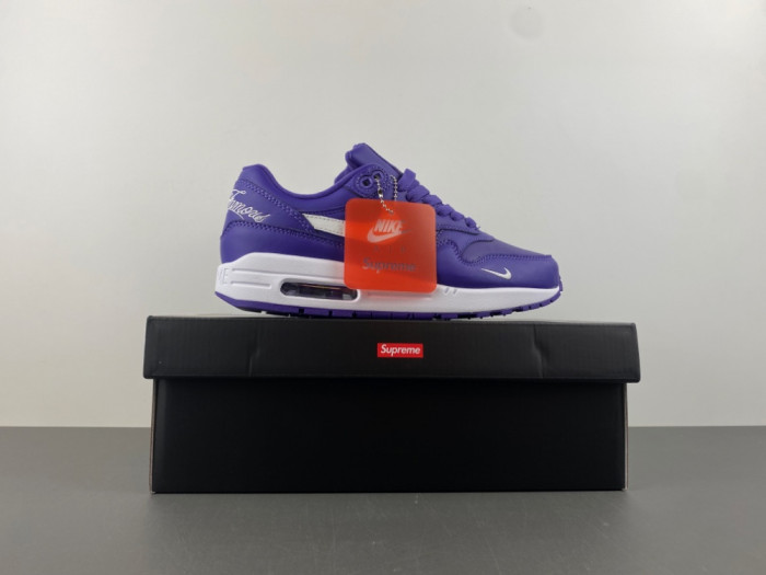 Supreme x Nike Air Max 1 ’87 “Varsity Purple” HF8813-500
