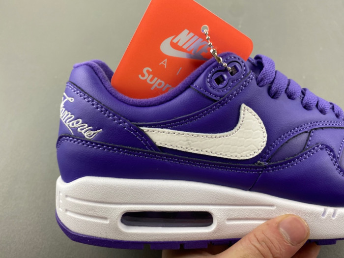 Supreme x Nike Air Max 1 ’87 “Varsity Purple” HF8813-500