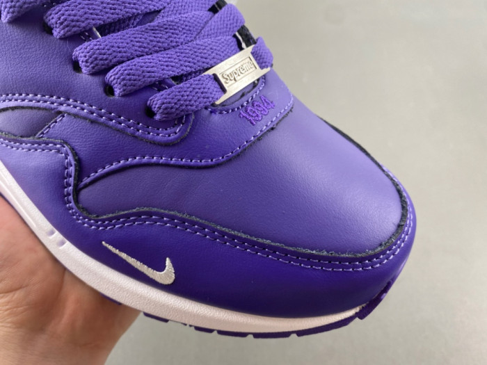 Supreme x Nike Air Max 1 ’87 “Varsity Purple” HF8813-500