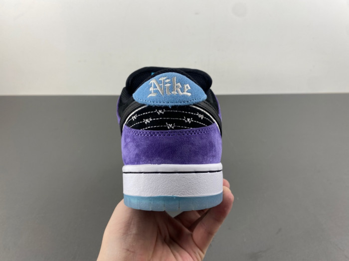 Nike SB Dunk Low Hayley Wilson HJ0513-500