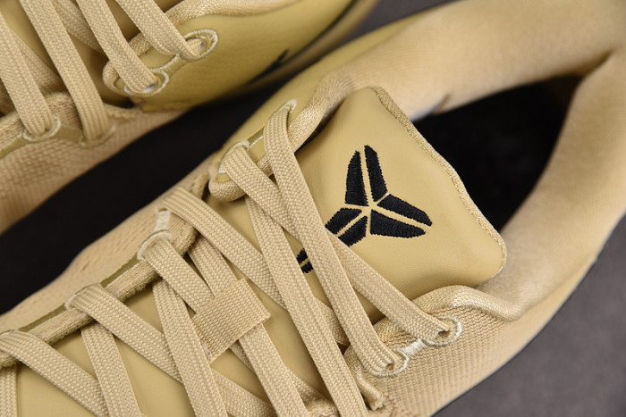 Nike Kobe 8 Protro “Champagne Gold” HM6469-701
