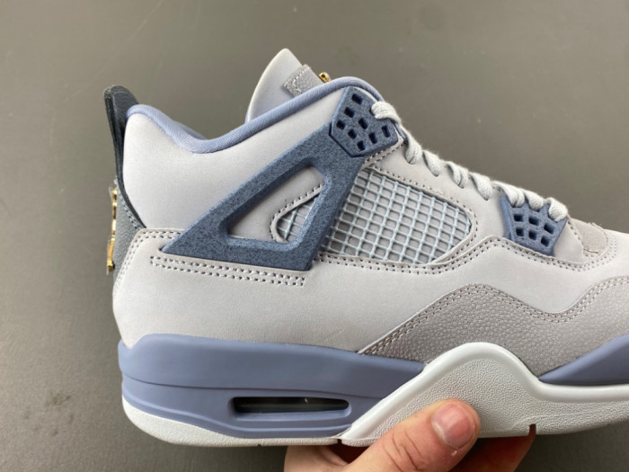 Air Jordan 4 “UNC” PE (2025) HV9204-407