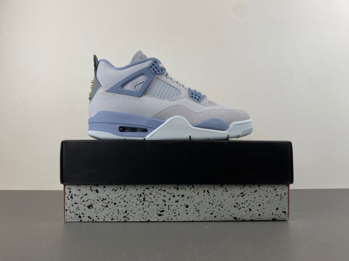 Air Jordan 4 “UNC” PE (2025) HV9204-407
