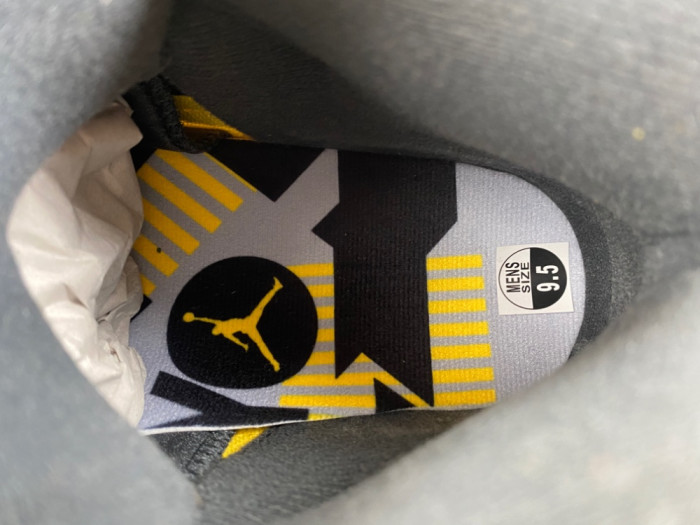 Air Jordan 5 "Tokyo" IO3372-700