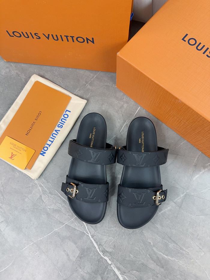 l1vv sandals