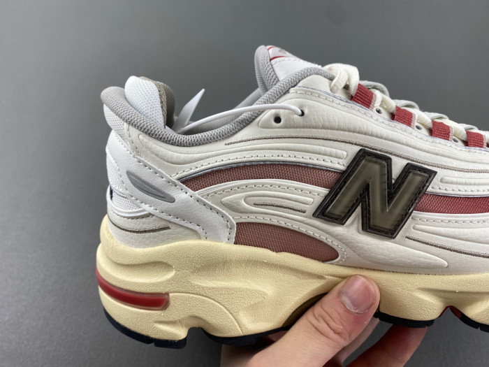 New Balance 1000 Sea Salt Astro Dust M1000CB